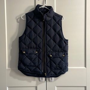 JCrew Women’s Quilted Navy Blue Vest Medium